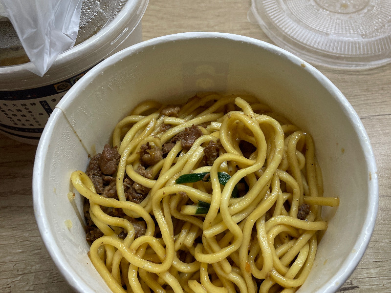 照片標題