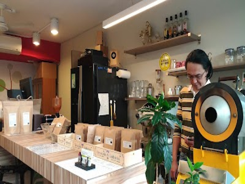店名