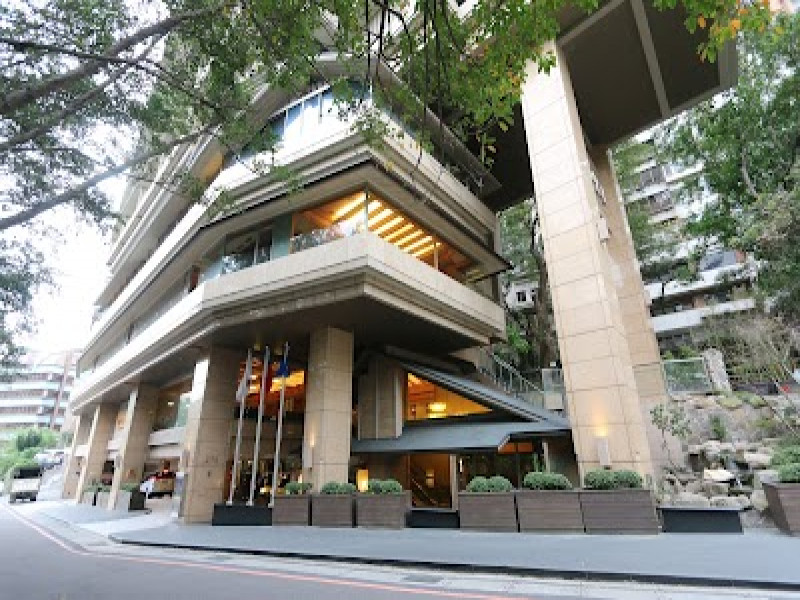 店名